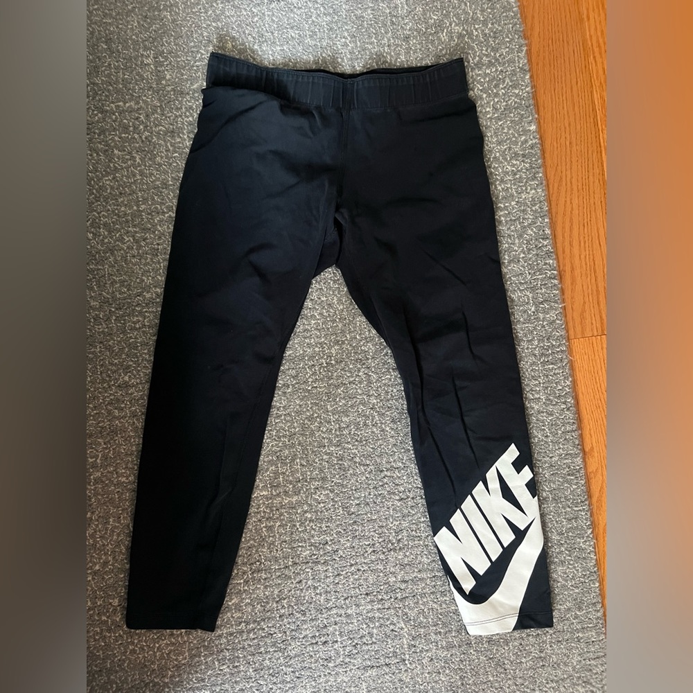 Nike black leggings. Size medium